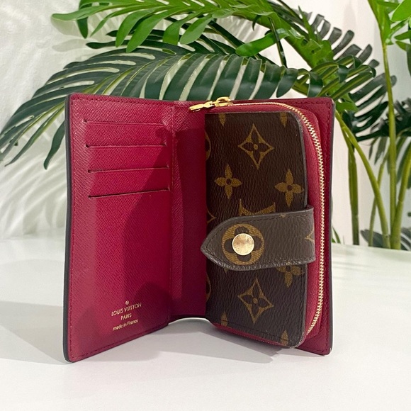 SOLD Authentic Louis Vuitton 2021 Juliette Wallet - Picture 9 of 15